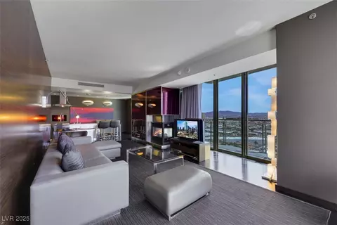 4381 W Flamingo Rd #3221, Las Vegas, NV 89103