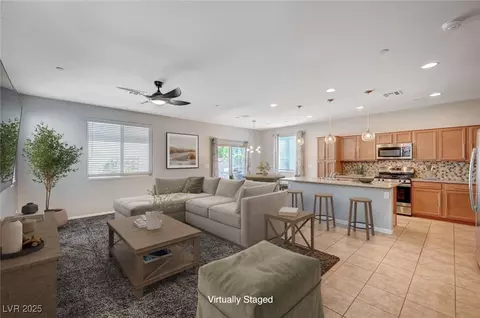 363 Cadence Vista Dr, Henderson, NV 89011