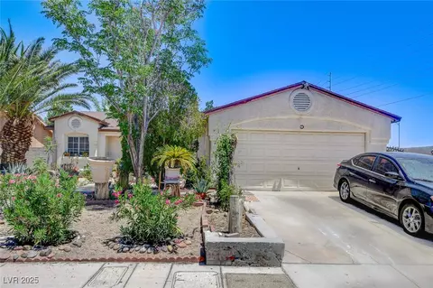 2402 Saguaro Point St, Las Vegas, NV 89115
