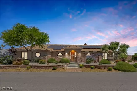 9015 S Tenaya Way, Las Vegas, NV 89113
