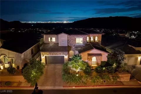 29 Costa Tropical Dr, Henderson, NV 89011