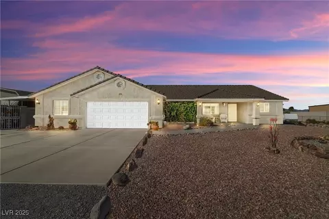 5950 Mojave St, Pahrump, NV 89061