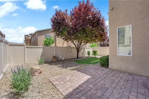 8562 Burning Bridge Ct, Las Vegas, NV 89131