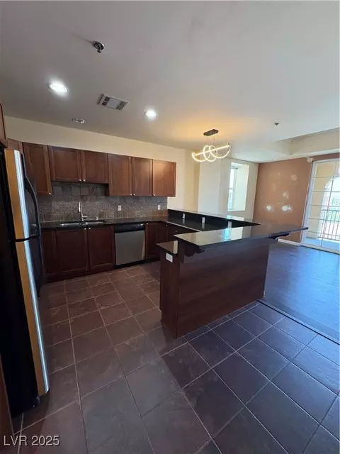 2405 W Serene Ave #627, Las Vegas, NV 89123
