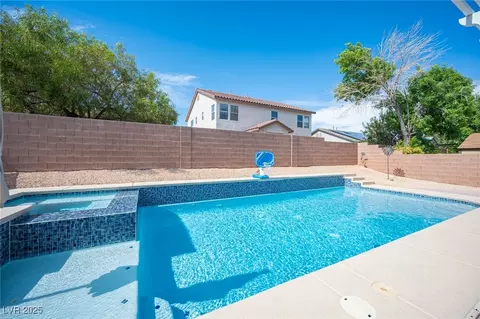 5600 Old Stable Ave, Las Vegas, NV 89131
