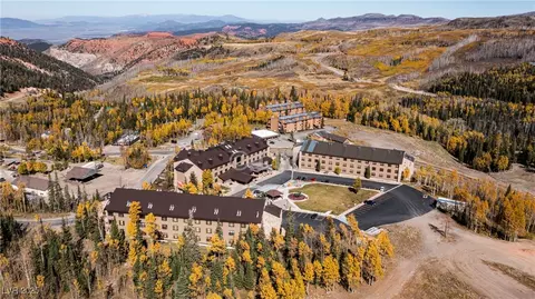 223 Hunter Ridge Rd #121, Brian Head, UT 84719