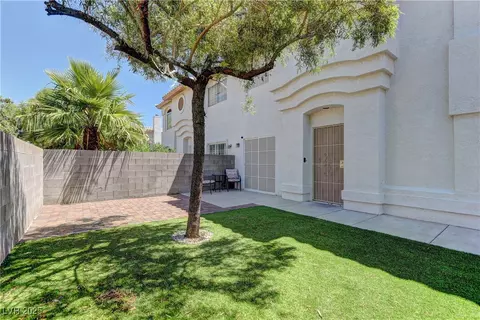 278 Star Cluster Cir, Las Vegas, NV 89145
