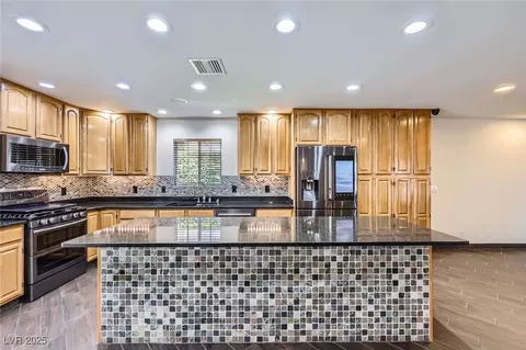 3557 Wayne Cir, Las Vegas, NV 89121