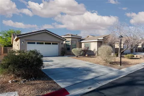 8213 Cabin Springs Ave, Las Vegas, NV 89131