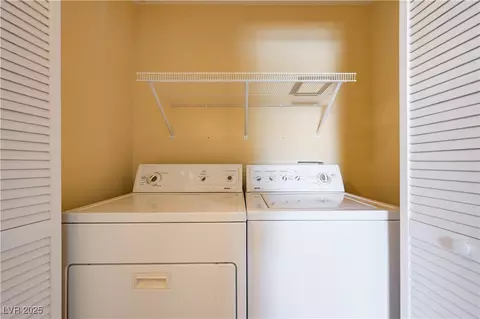 Other - 812 Bitterroot St, Henderson, NV 89002 photo 3 of 9