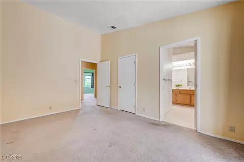 Bedroom - 812 Bitterroot St, Henderson, NV 89002 photo 2 of 6