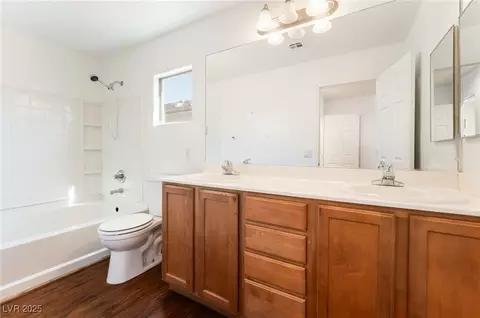 Bath - 9117 Watermelon Seed Ave, Las Vegas, NV 89143 photo 1 of 2