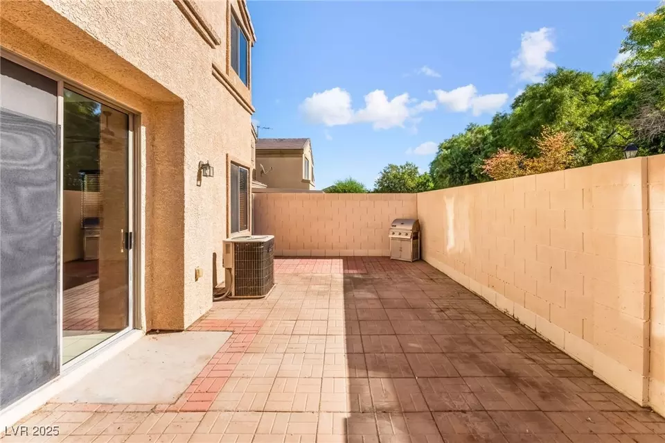 Exterior - 9117 Watermelon Seed Ave, Las Vegas, NV 89143 photo 4 of 5