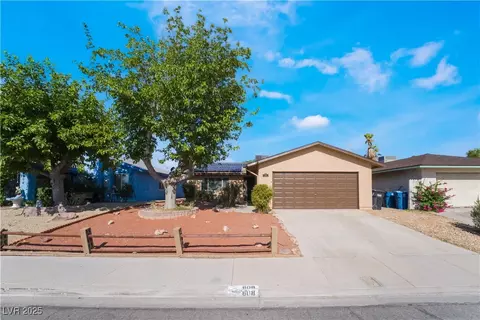 608 Watkins Dr, Las Vegas, NV 89107