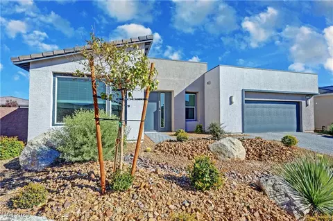 4717 S Maddington Ct, Pahrump, NV 89061