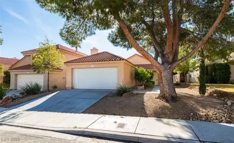 2713 Knightsbridge Rd, Henderson, NV 89074
