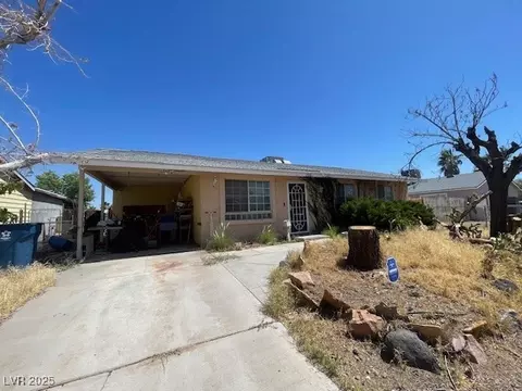 225 Elm St, Henderson, NV 89015