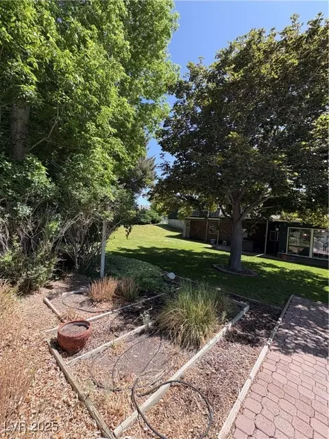 Exterior - 1133 Bell Ave, Ely, NV 89301 photo 9 of 10