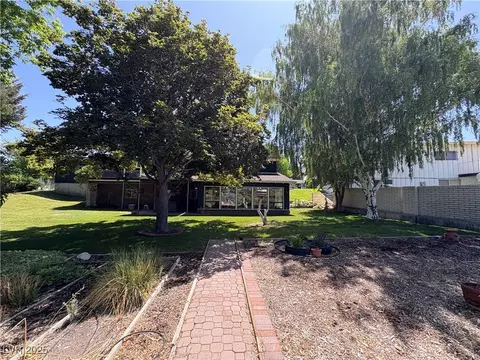 Exterior - 1133 Bell Ave, Ely, NV 89301 photo 8 of 10