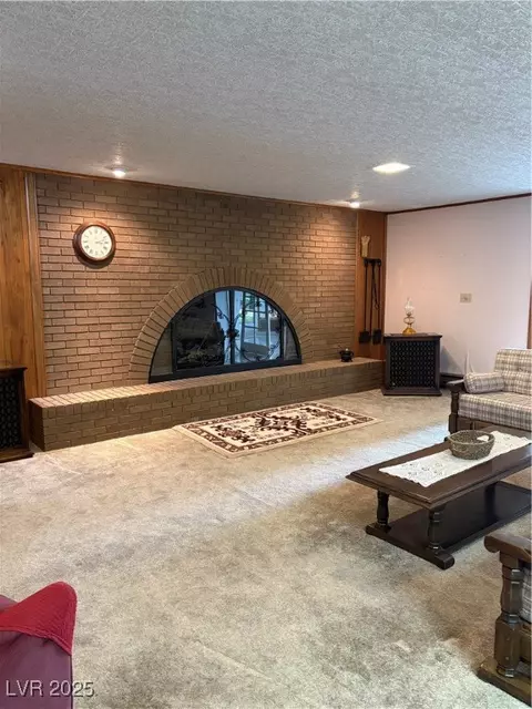 Living - 1133 Bell Ave, Ely, NV 89301 photo 6 of 8