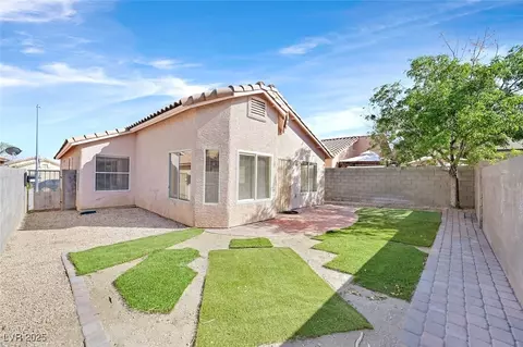 7920 Turtle Island Ct, Las Vegas, NV 89129
