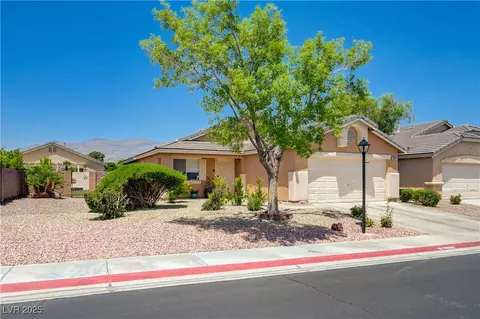 7488 Evening Falls Dr, Las Vegas, NV 89131