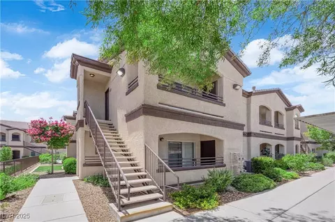 2291 W Horizon Ridge Pkwy #6131, Henderson, NV 89052