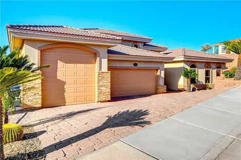 890 Moonstone Dr, Boulder City, NV 89005