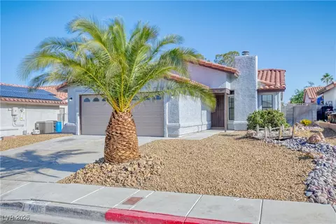 7405 Saybrook Point Dr, Las Vegas, NV 89128