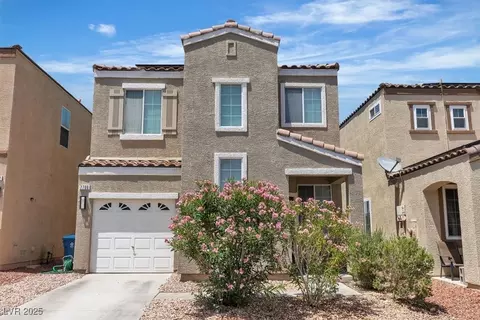 7706 Crystal Village Ln, Las Vegas, NV 89113