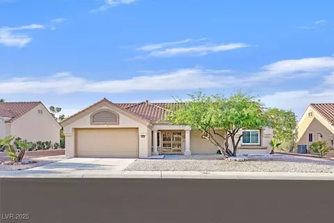 8924 Signal Terrace Dr, Las Vegas, NV 89134
