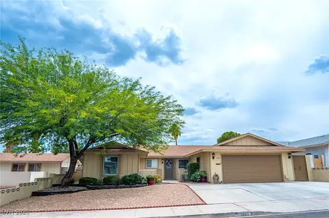 4161 Royalhill Ave, Las Vegas, NV 89121