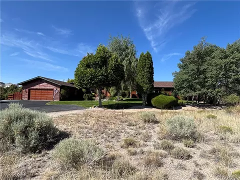 2775 Mineral Dr, Ely, NV 89301