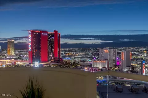 2877 Paradise Rd #3202, Las Vegas, NV 89109