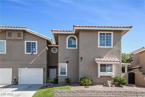 9270 Apache Springs Dr, Las Vegas, NV 89117