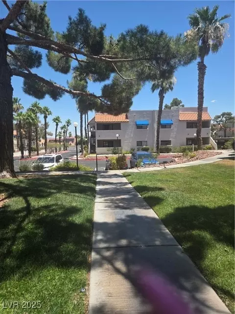 101 Luna Way #104, Las Vegas, NV 89145