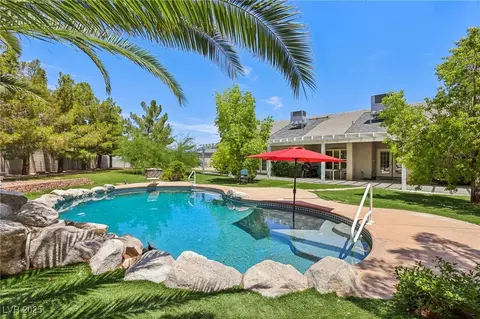 4013 N Chieftain St, Las Vegas, NV 89129