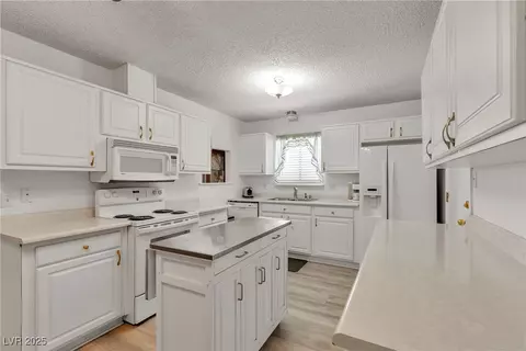 909 Biljac St, Las Vegas, NV 89145