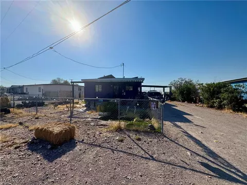 235 Apache Pl, Henderson, NV 89015 photo 2