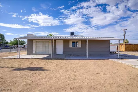 10 Ronald Ln, Las Vegas, NV 89110