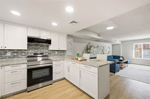 5612 W Lake Mead Blvd, Las Vegas, NV 89108