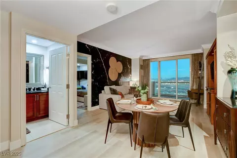 145 E Harmon Ave #2120, Las Vegas, NV 89109