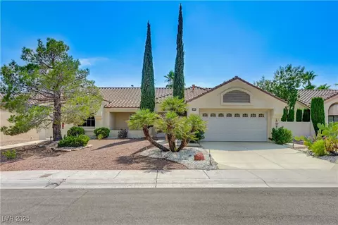 8737 Smokey Dr, Las Vegas, NV 89134