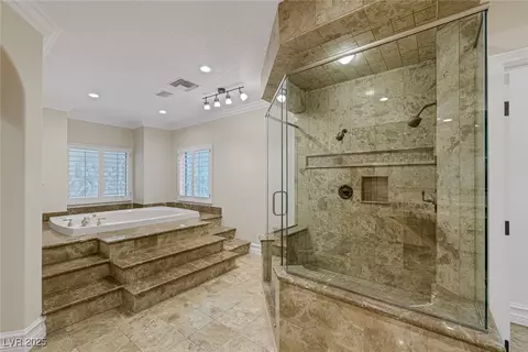 Bath - 81 Quail Run Rd, Henderson, NV 89014 photo 7 of 8