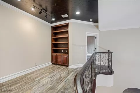Entry Way - 81 Quail Run Rd, Henderson, NV 89014 photo 5 of 5