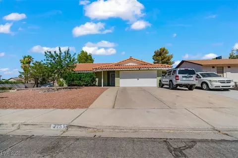2251 Horse Creek Cir, Henderson, NV 89014