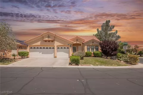 3882 Genoa Dr, Las Vegas, NV 89141