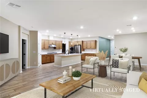 8478 Hawks View St, Las Vegas, NV 89113