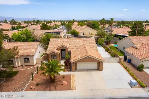 5620 Silver Belle St, Las Vegas, NV 89149
