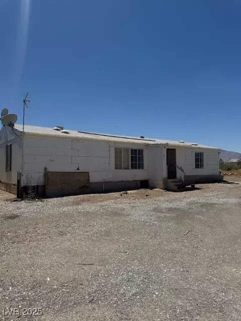 891 Julia St, Pahrump, NV 89048